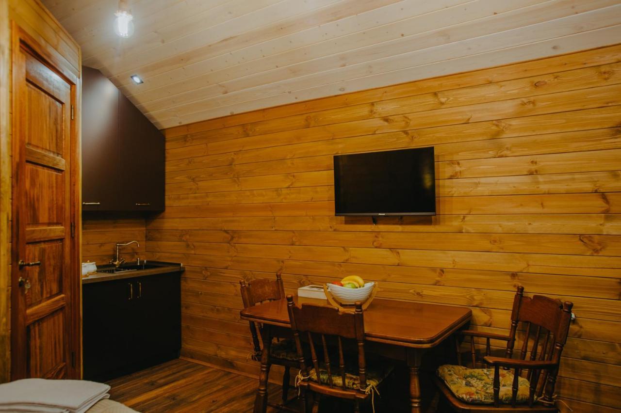Hotel Wanderholic à Telavi Extérieur photo
