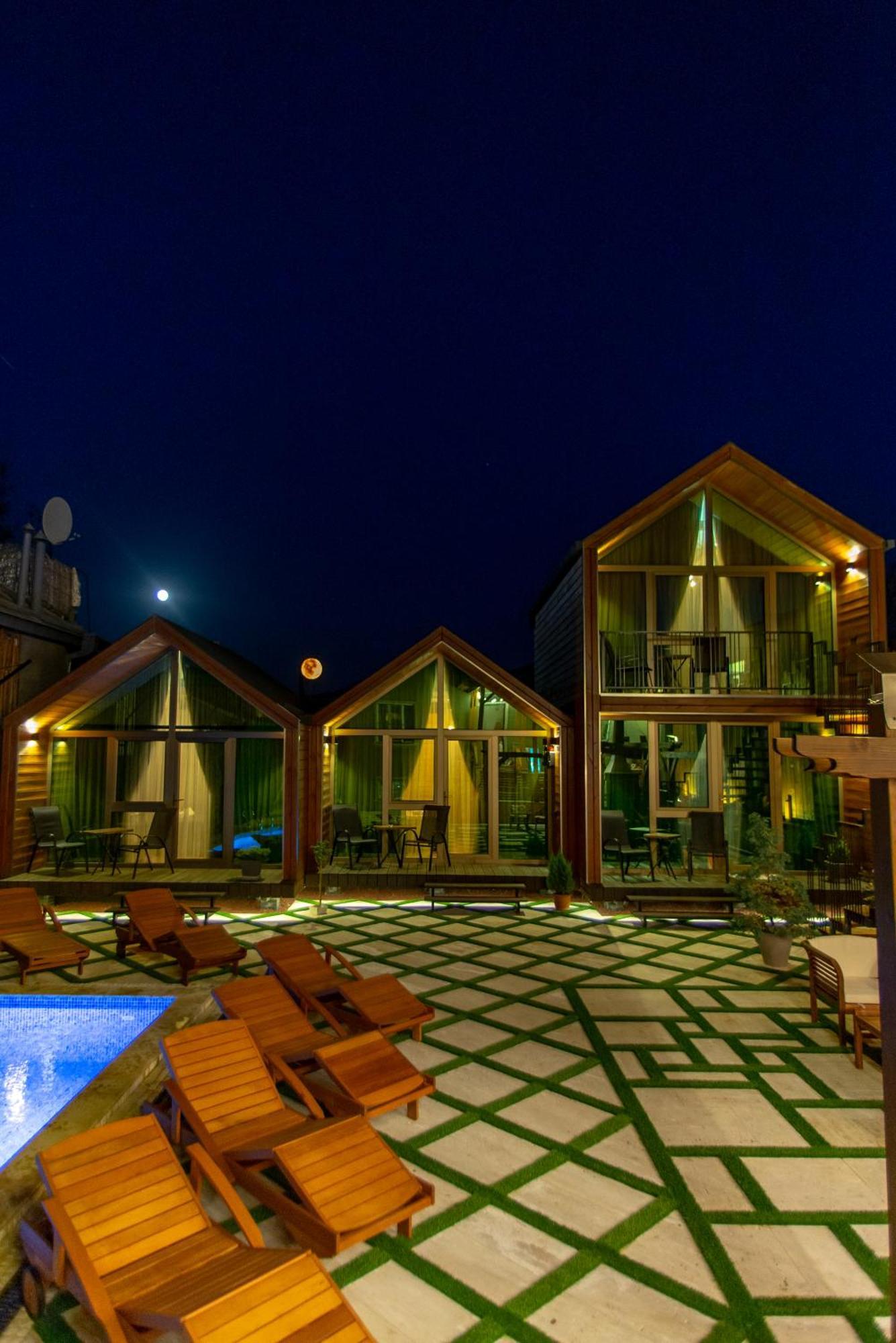 Hotel Wanderholic à Telavi Extérieur photo