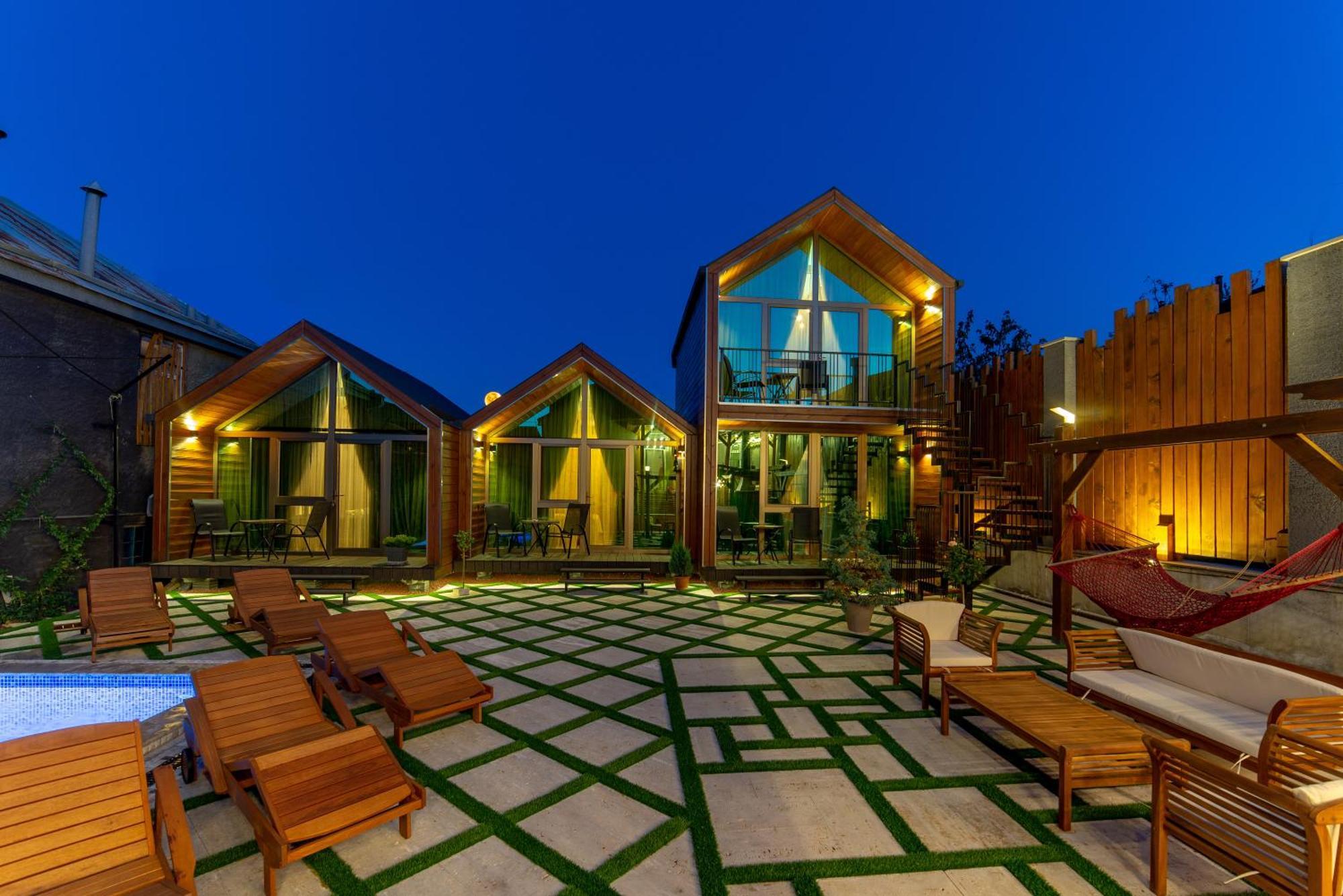 Hotel Wanderholic à Telavi Extérieur photo